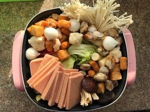 韩国部队火锅🍲（秘制酱料）的做法步骤 第2步