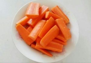 茴香家常馅饼的做法步骤 第1步