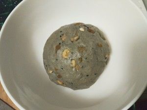 全麦黑芝麻核桃软欧（麻薯）的做法步骤 第1步