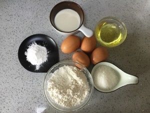 北海道戚风蛋糕杯（无淡奶油）的做法步骤 第1步