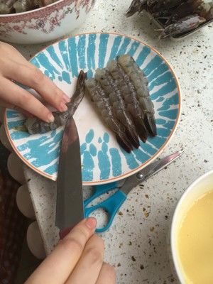 炸虾天妇罗的做法步骤 第2步