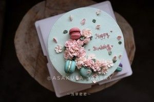 粉嫩公主裱花蛋糕的做法步骤 第2步