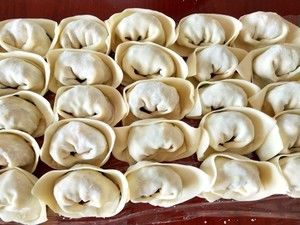 韭菜猪肉包袱饺的做法步骤 第3步