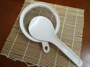 绿豆脱皮（最省劲的方法）的做法步骤 第1步