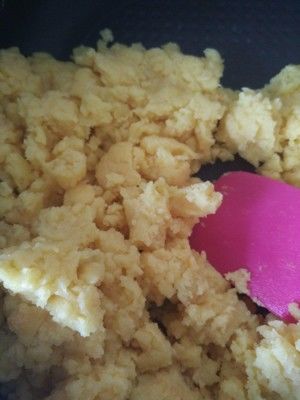 香港半岛奶黄夹心月饼（大剂量，零失败）的做法步骤 第5步
