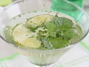 青柠鸡尾酒的做法步骤 第4步