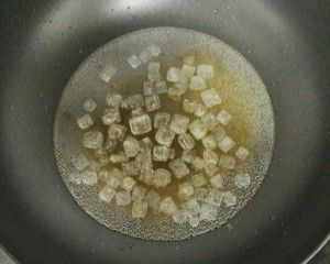 自制琥珀核桃无油版的做法步骤 第2步