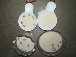 枸杞冰糖鸡蛋胶炖牛奶的做法步骤 第11步