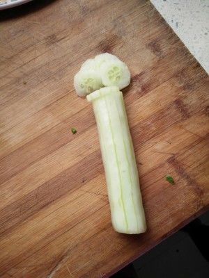 黄瓜 减肥西餐的做法步骤 第1步