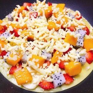 🍕宝宝版水果披萨的做法步骤 第7步
