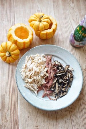 美味瓜盅-- 六月鲜酱油版的做法步骤 第2步