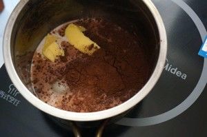 燕麦巧克力小圆饼——不用烤箱的小曲奇的做法步骤 第2步