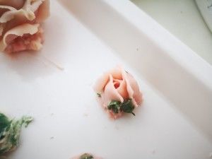 自然系裱花装饰的做法步骤 第1步