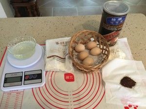 疯狂凹蛋糕的做法步骤 第1步