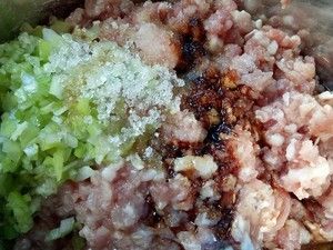 鲜肉榨菜月饼的做法步骤 第16步