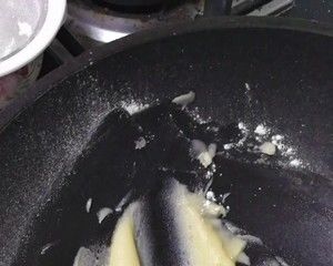 比戚风蛋糕更绵软——日式海绵蛋糕的做法步骤 第2步