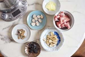 #北鼎养生壶食谱#【四物排骨汤】的做法步骤 第1步