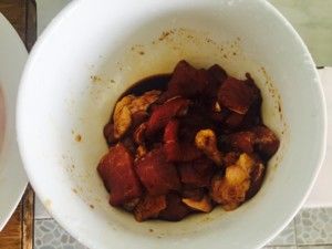 绝对不会失手的焖面的做法步骤 第2步