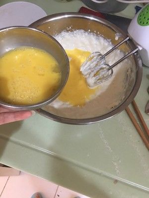酸奶轻乳酪蛋糕~超简单的做法步骤 第3步