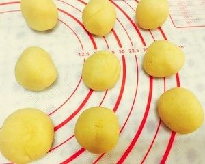 清爽细腻的绿豆糕的做法步骤 第6步