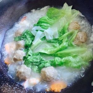 牛肉丸粿条汤的做法步骤 第5步