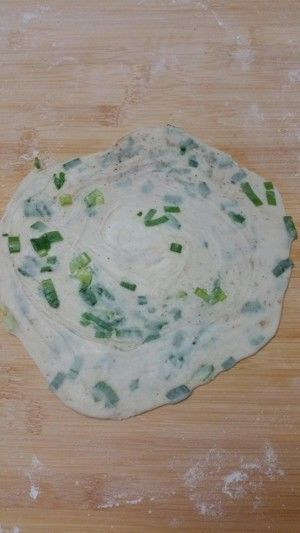 炒饼——超详细步骤含葱花饼制作方法的做法步骤 第7步