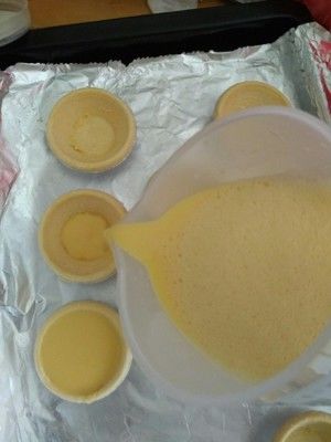 不用淡奶油一样好吃的蛋挞的做法步骤 第3步