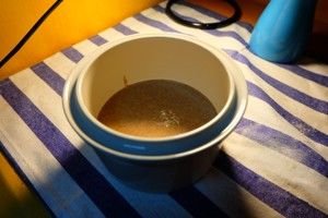 宿舍美食之黑麦发糕(电炖锅版本)的做法步骤 第3步
