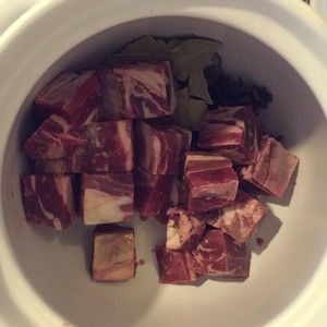 萝卜牛腩带着街头牛杂风味的范的做法步骤 第2步