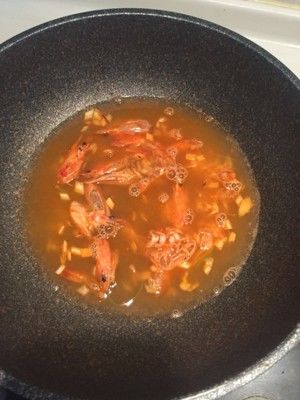 虾仁南瓜羹的做法步骤 第4步