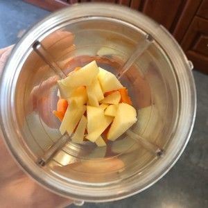 宝宝辅食 苹果胡萝卜饼🥕的做法步骤 第3步