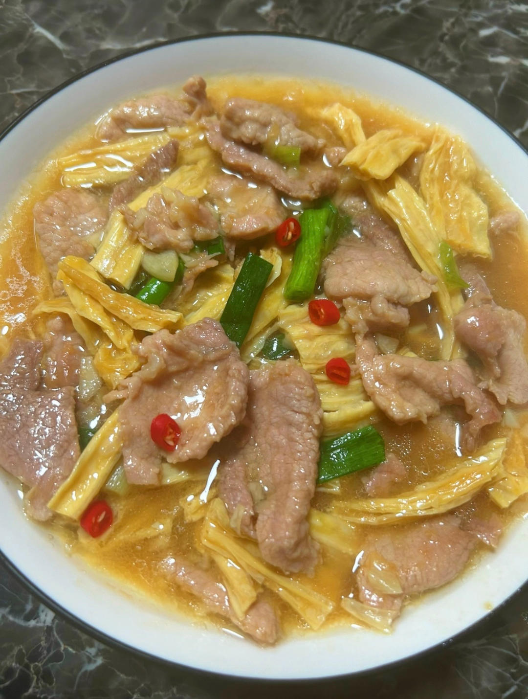 腐竹焖肉