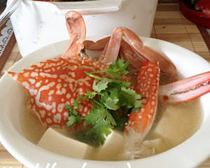 花蟹豆腐汤