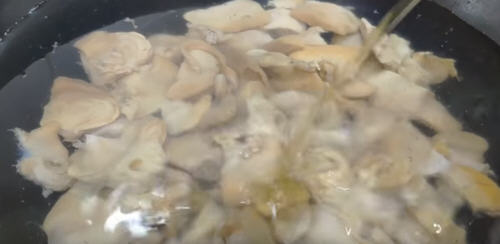 河蚌怎么处理？河蚌内脏最干净清洗方法图解1
