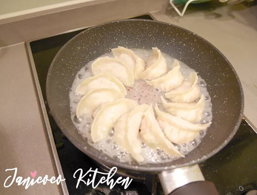 猪肉韮黄馅冰花饺子2