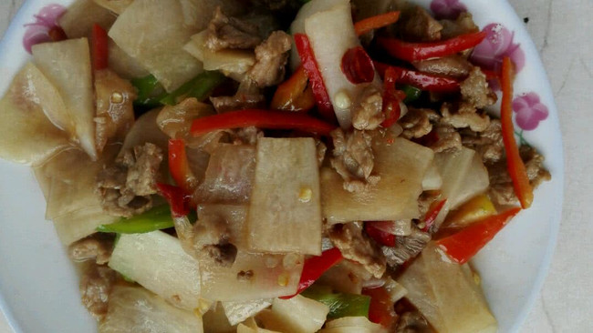 肉片炒白萝卜的做法