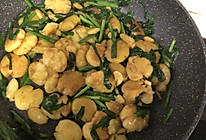 家常小炒土豆饼#韭菜土豆饼的做法