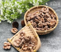 椒盐核桃的做法