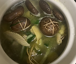 老母鸡汤的做法