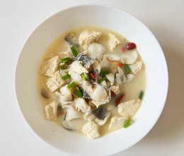 【超鲜嫩】豆腐黑鱼片汤的做法