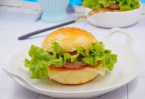 牛肉芝士汉堡#博世红钻家厨#的做法