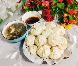 鲜肉小笼包的做法