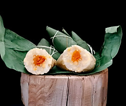 咸蛋黄粽子#夏日撩人滋味#的做法