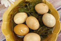 #与山姆开启夏日美食计划#车前草煮鸡蛋的做法