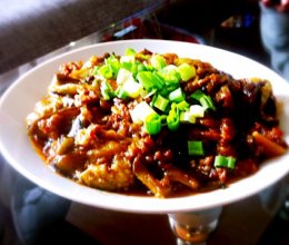 宝宝爱吃～肉末酱烧茄子的做法