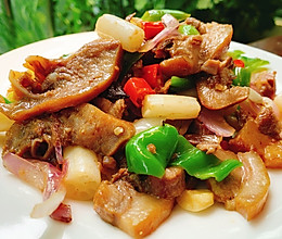 猪头肉炒泡藕带的做法