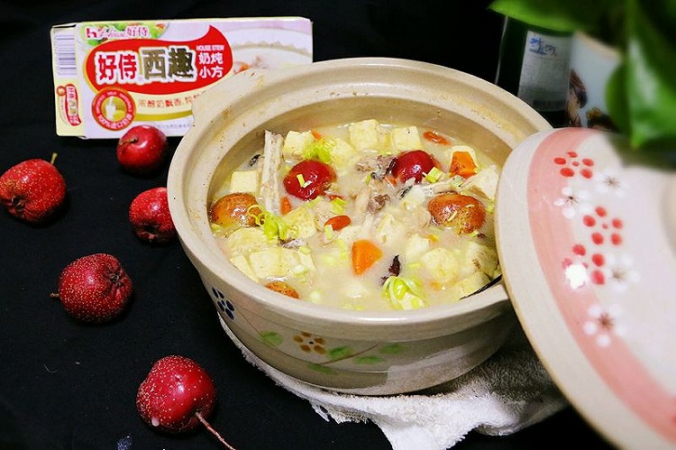 奶炖胖头鱼豆腐汤的做法