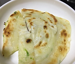 饺子皮葱油饼（懒人版）的做法