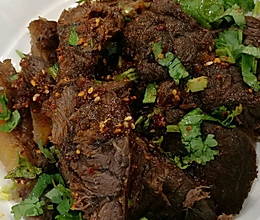 家常制作卤牛展 卤牛犍子肉的做法