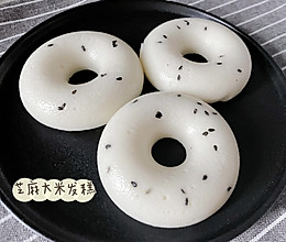 芝麻大米发糕的做法
